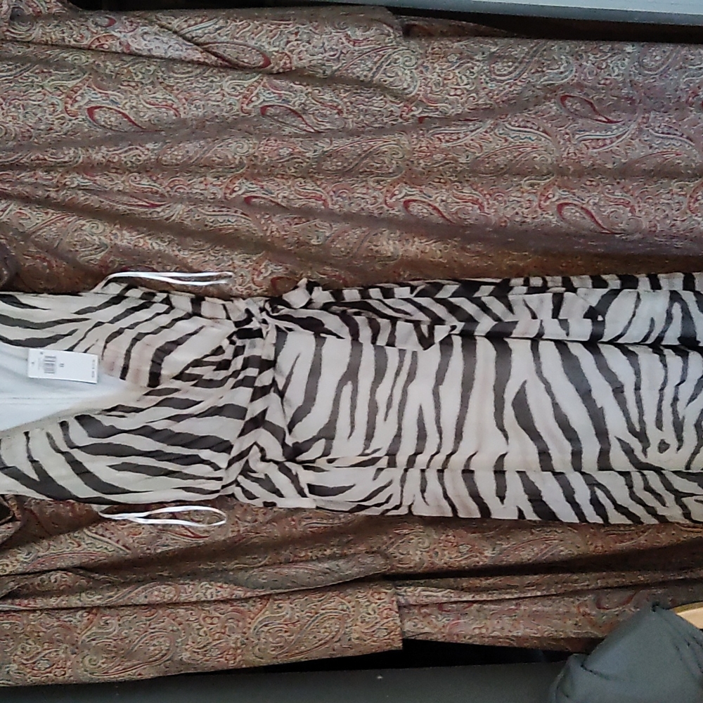 Lauren Ralph Lauren Sz.10 animal print dress. Sleeveless.